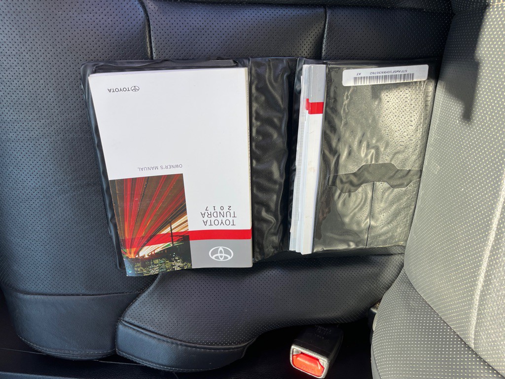 2017 Toyota Tundra Image 34