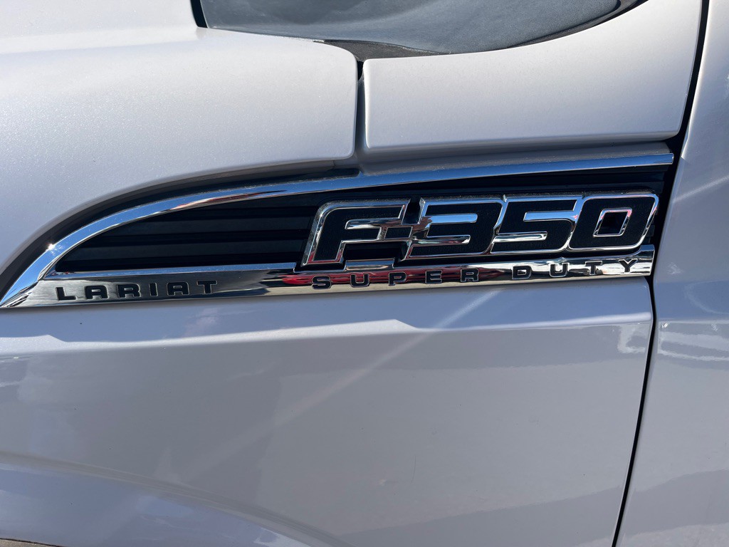 2011 Ford F-350 Image 9