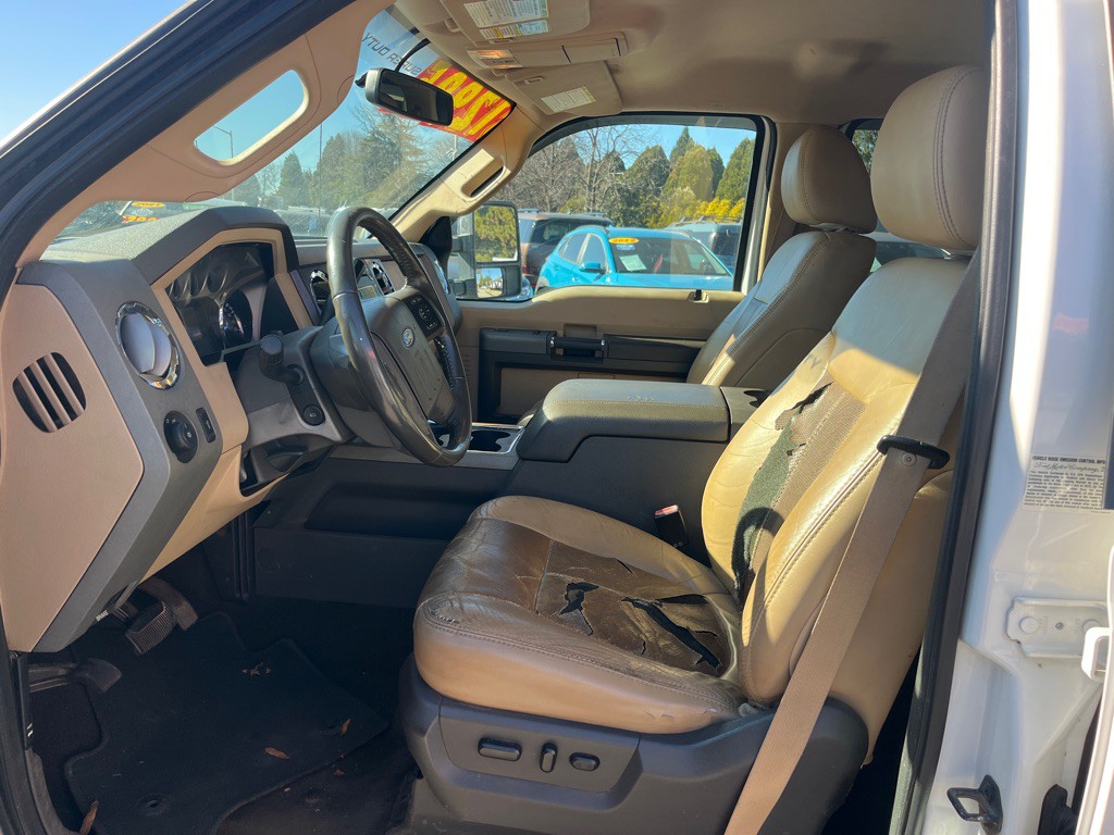 2011 Ford F-350 Image 10