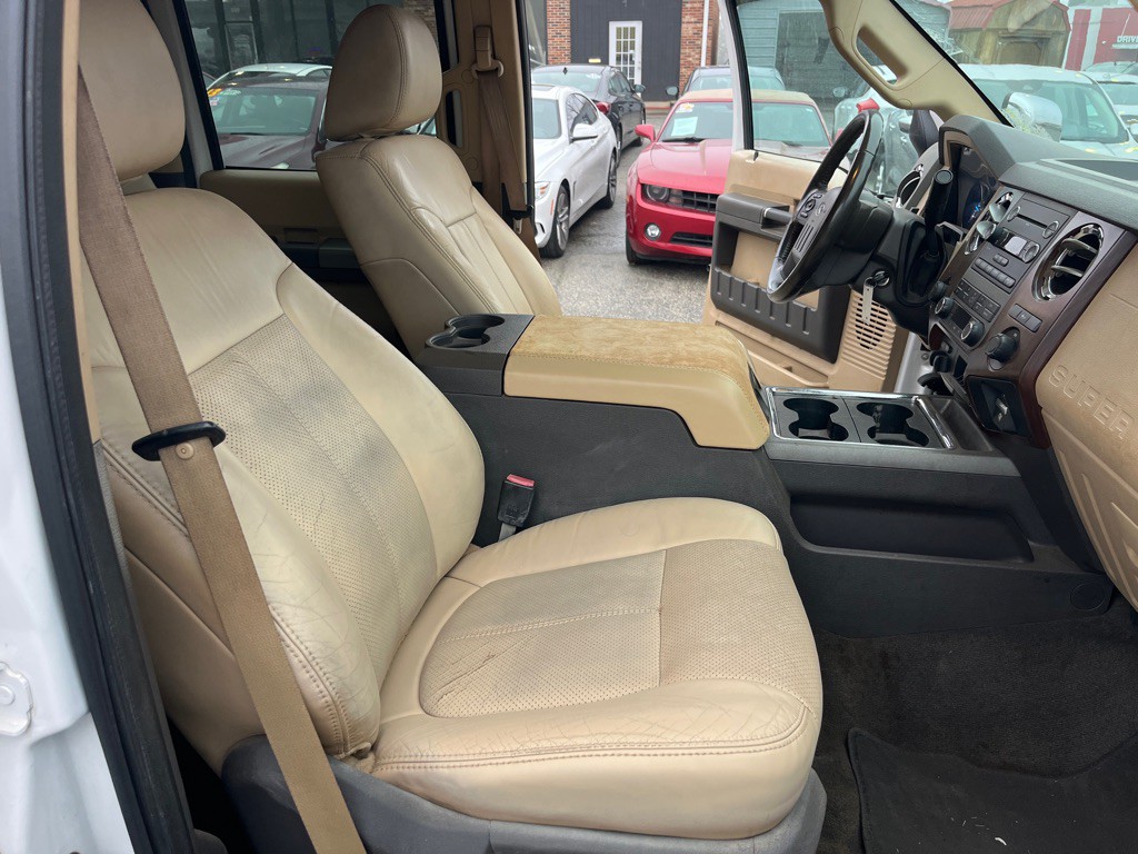 2011 Ford F-350 Image 13