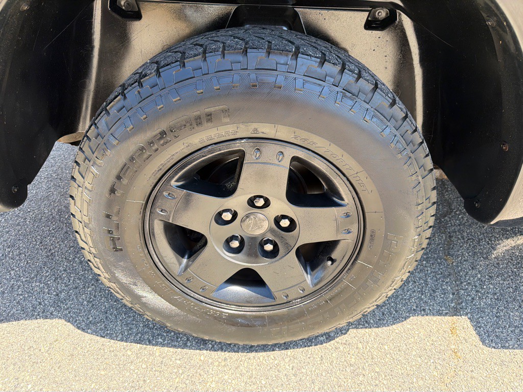 2015 RAM 1500 Image 9