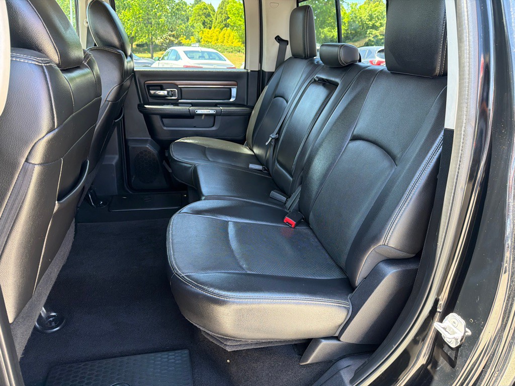 2015 RAM 1500 Image 18