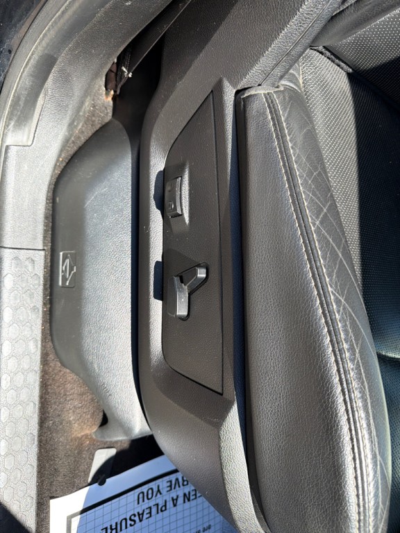 2015 RAM 1500 Image 25