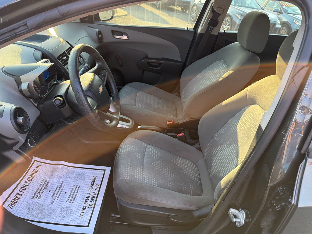 2014 Chevrolet Sonic Image 10