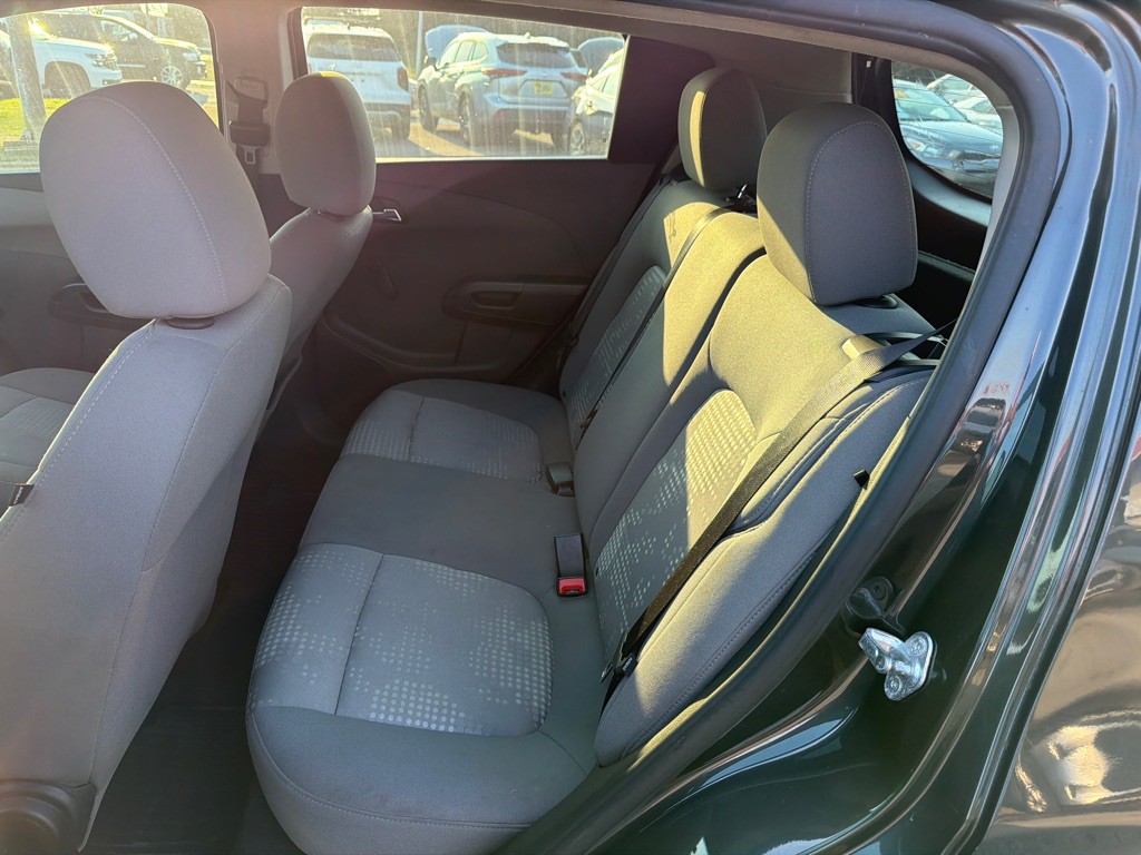 2014 Chevrolet Sonic Image 11