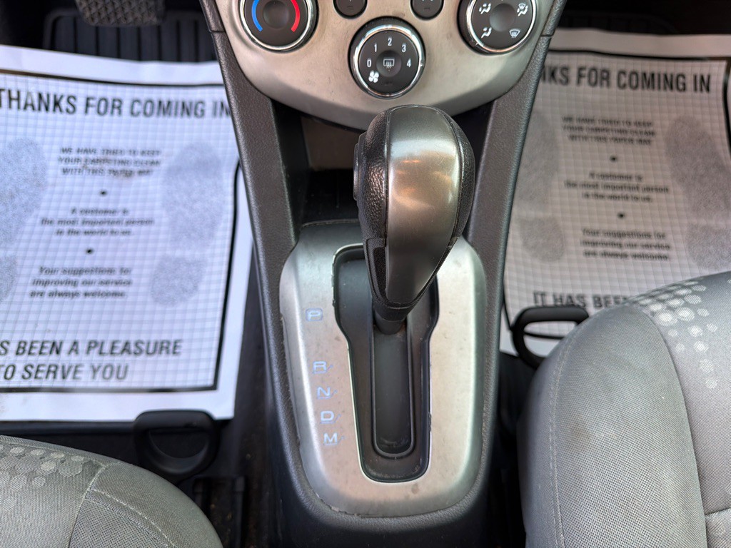 2014 Chevrolet Sonic Image 16