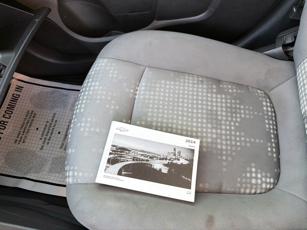 2014 Chevrolet Sonic Image 17