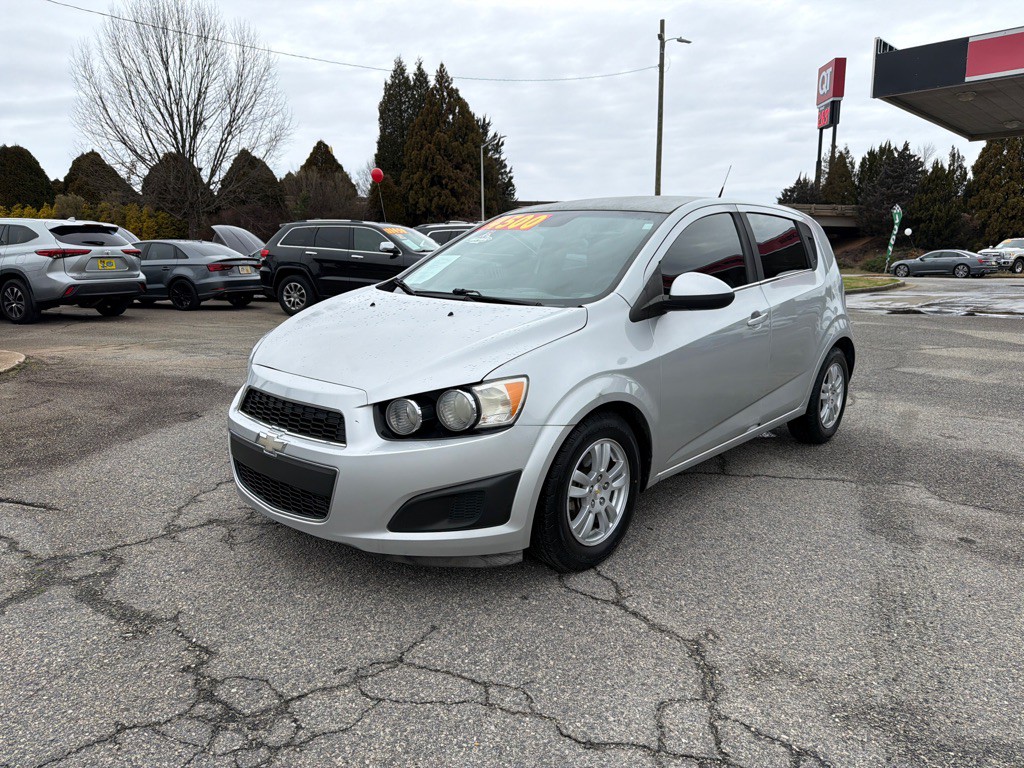 2012 Chevrolet Sonic Image 1