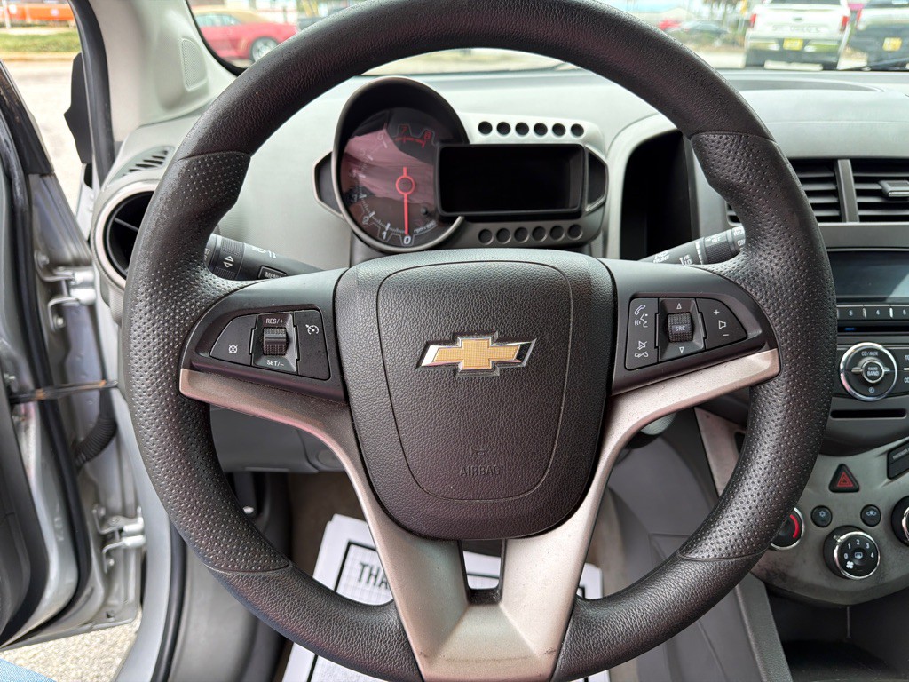 2012 Chevrolet Sonic Image 16