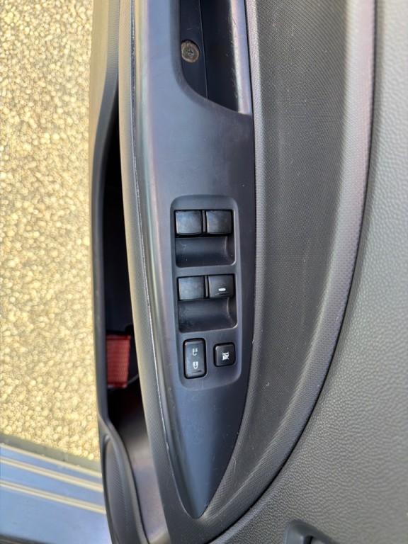 2018 Mitsubishi Mirage Image 10