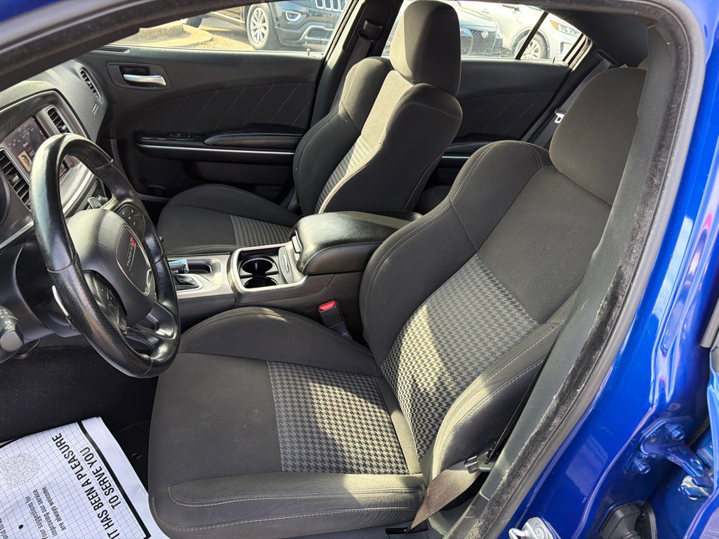 2021 Dodge Charger Image 12