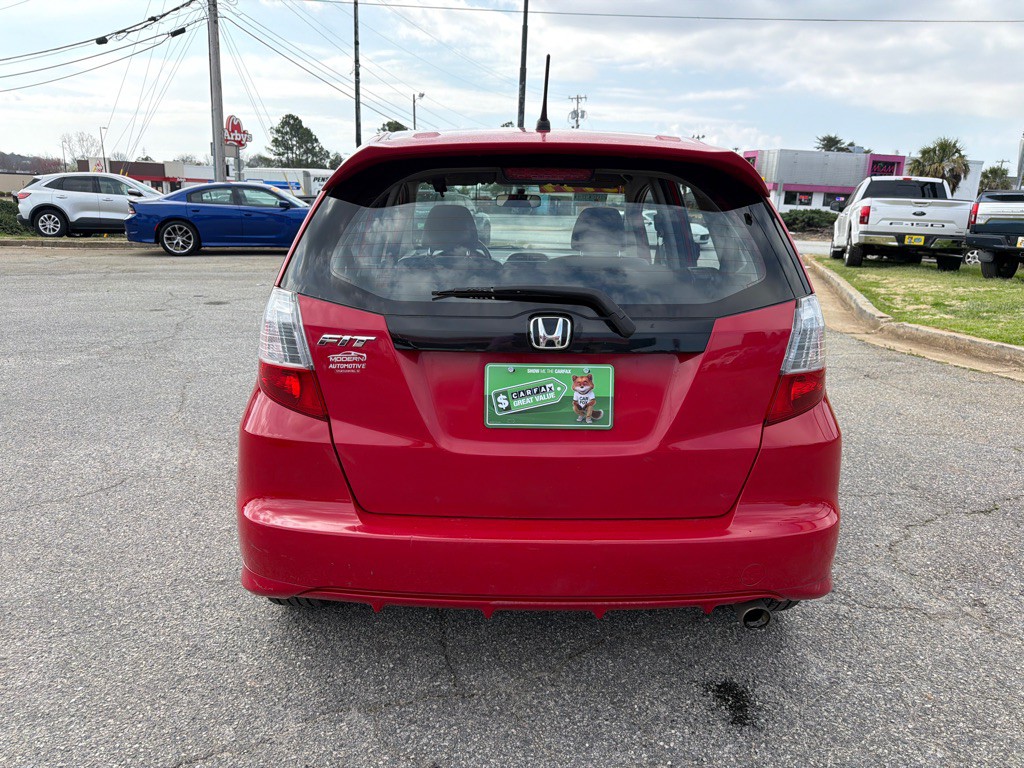2013 Honda Fit Image 6