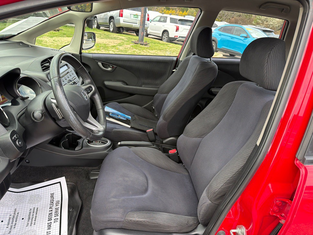 2013 Honda Fit Image 11