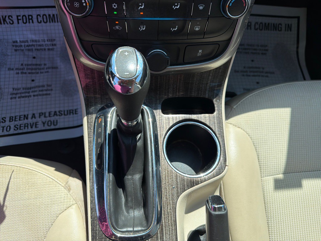 2015 Chevrolet Malibu Image 15