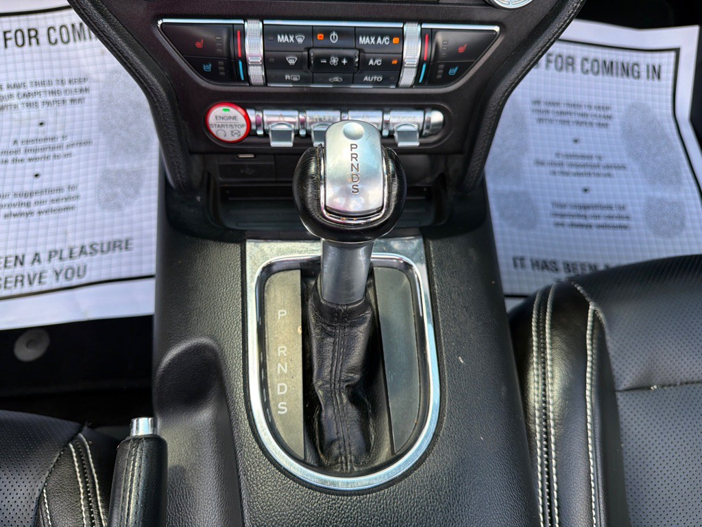 2017 Ford Mustang Image 23