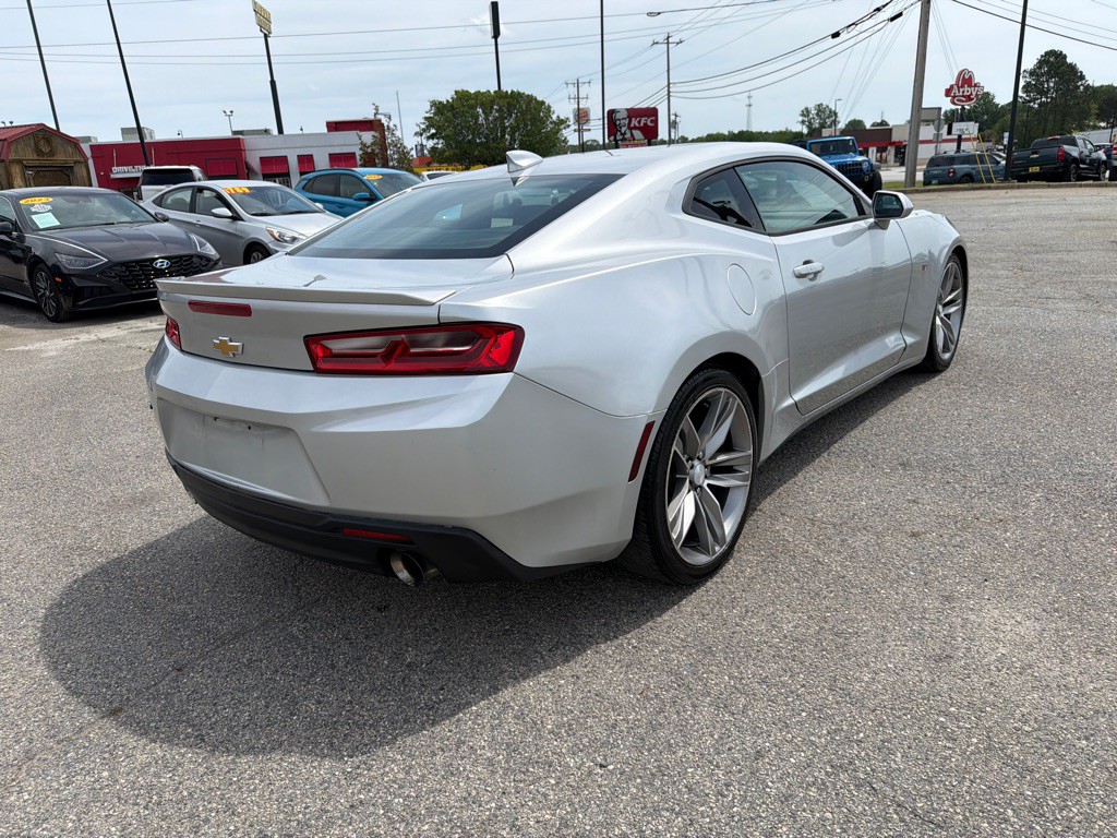 2018 Chevrolet Camaro Image 3
