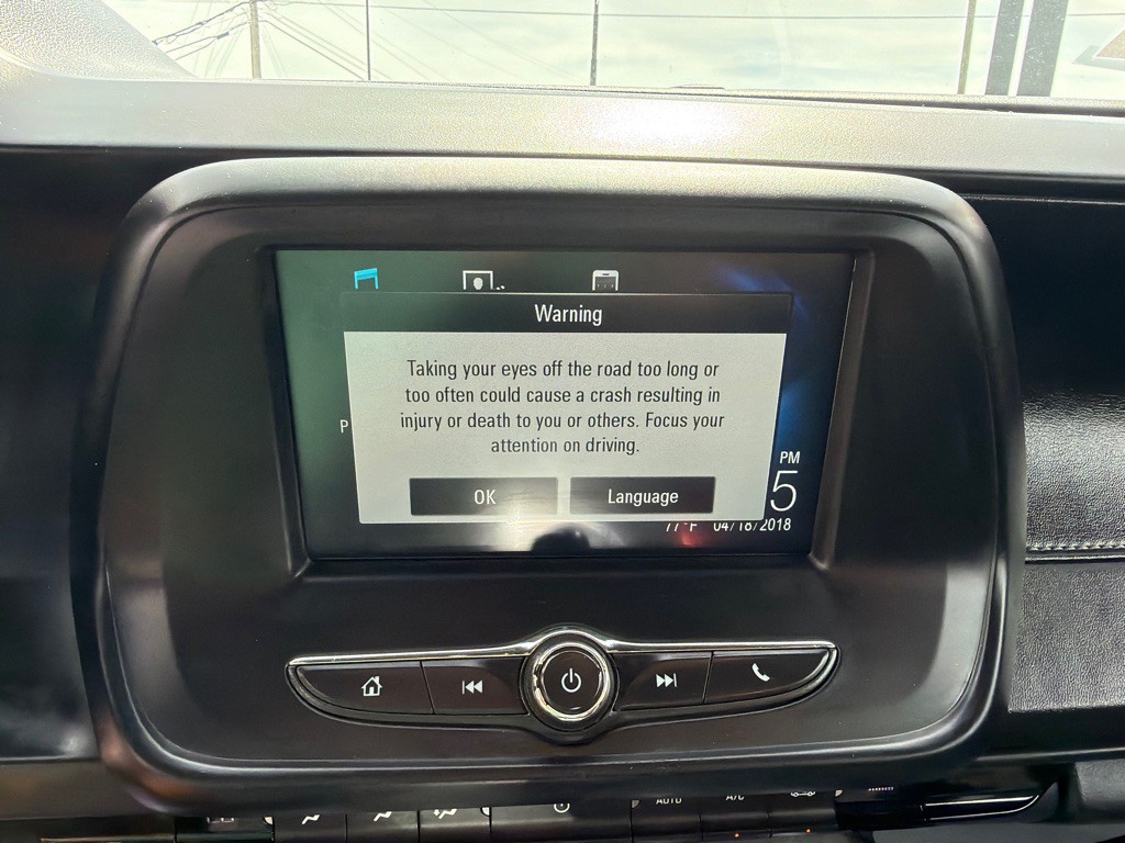 2018 Chevrolet Camaro Image 17