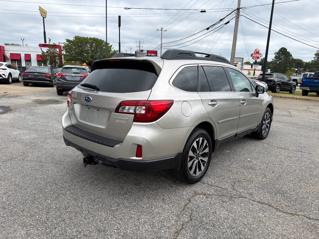 2017 Subaru Outback Image 3