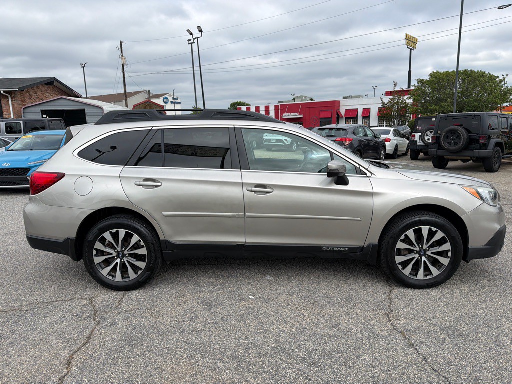 2017 Subaru Outback Image 8