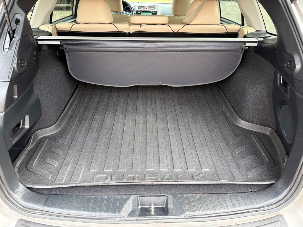 2017 Subaru Outback Image 25