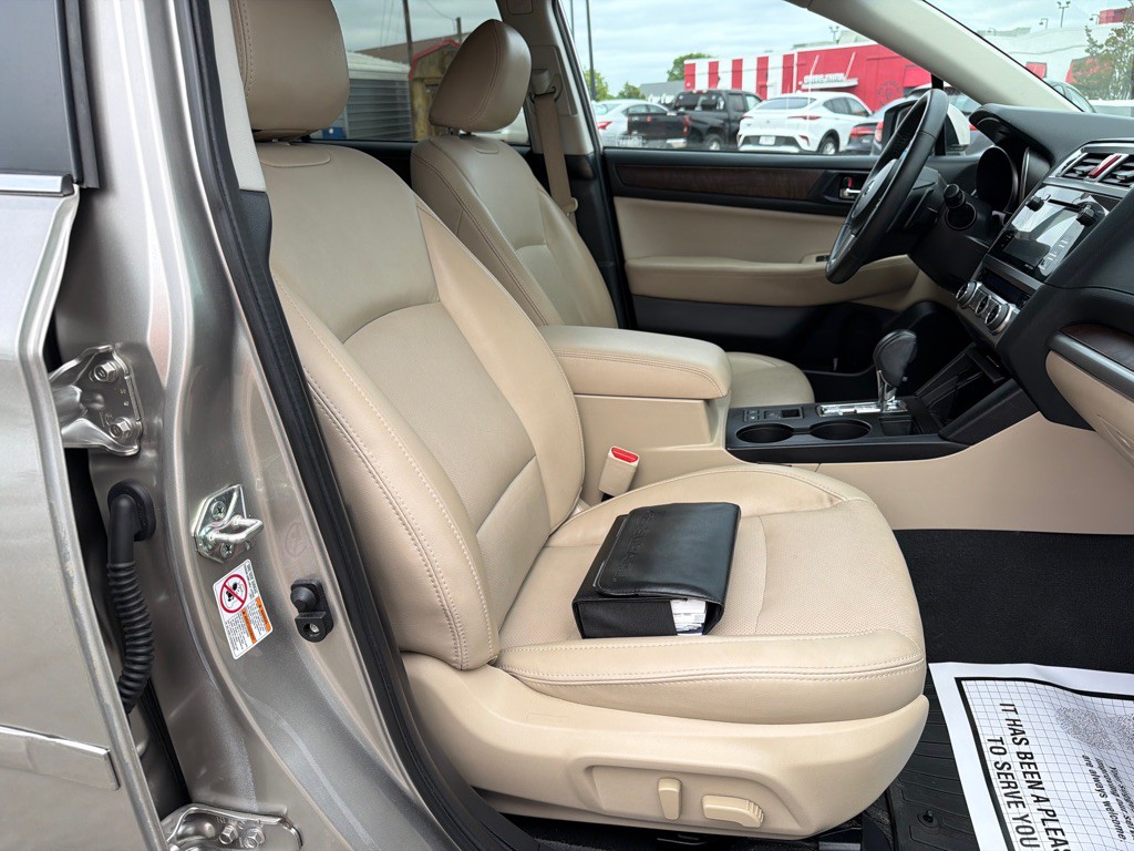 2017 Subaru Outback Image 28