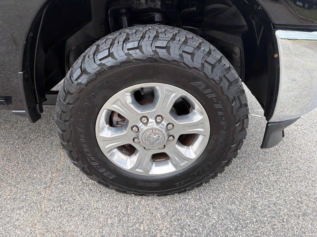 2019 RAM 2500 Image 9