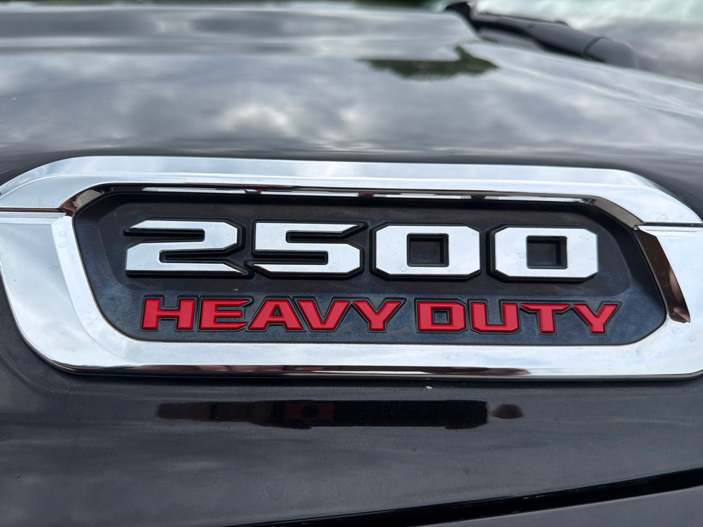 2019 RAM 2500 Image 12