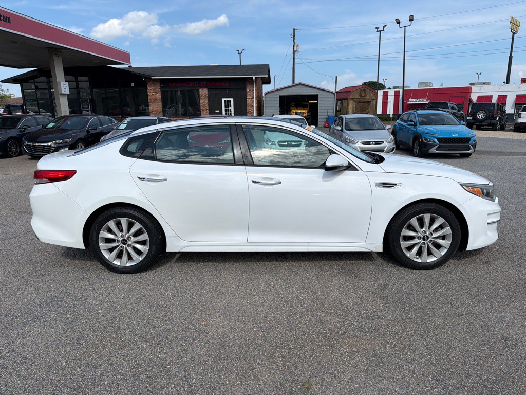 2016 Kia Optima Image 8