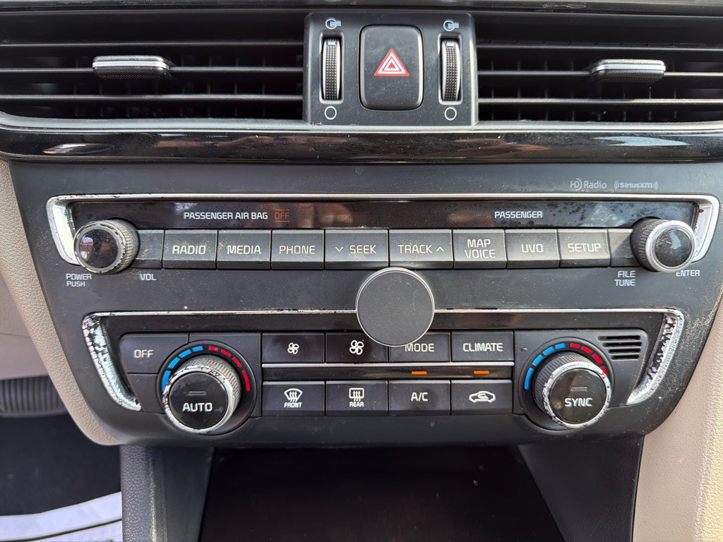2016 Kia Optima Image 17