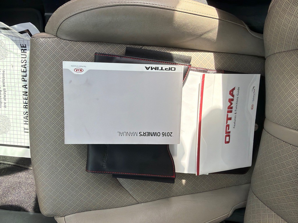 2016 Kia Optima Image 25