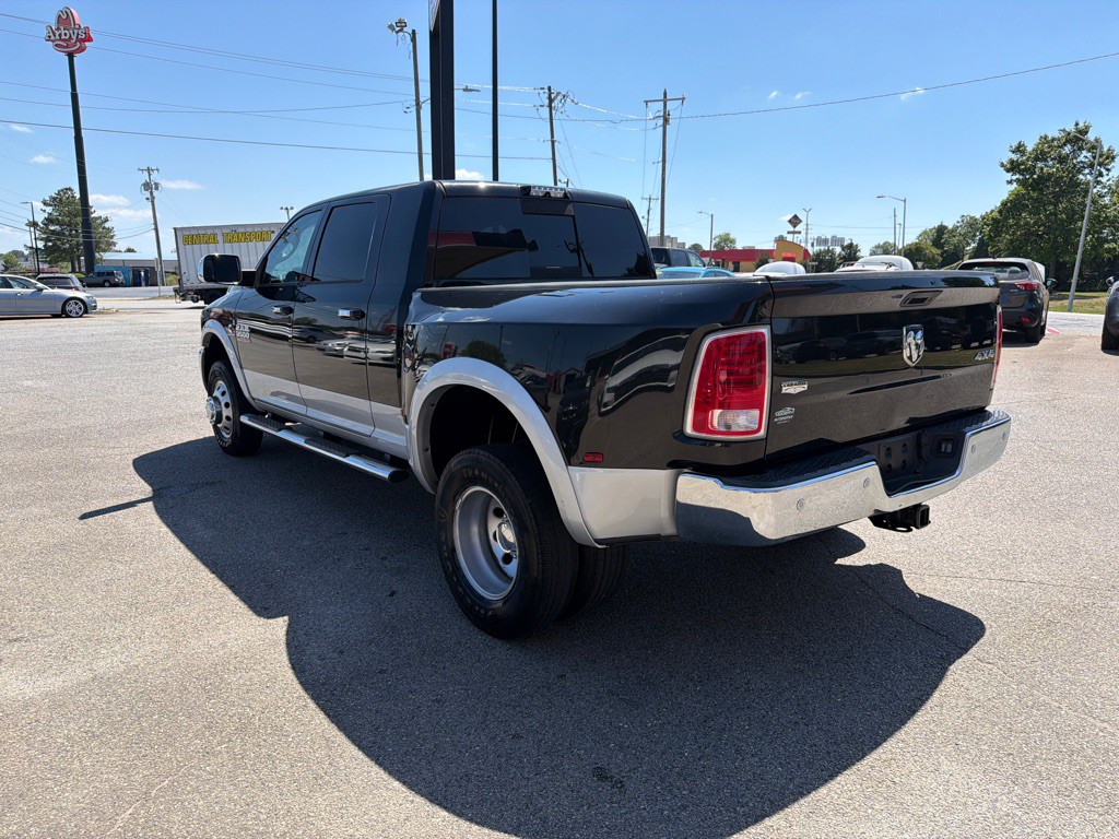 2017 RAM 3500 Image 2