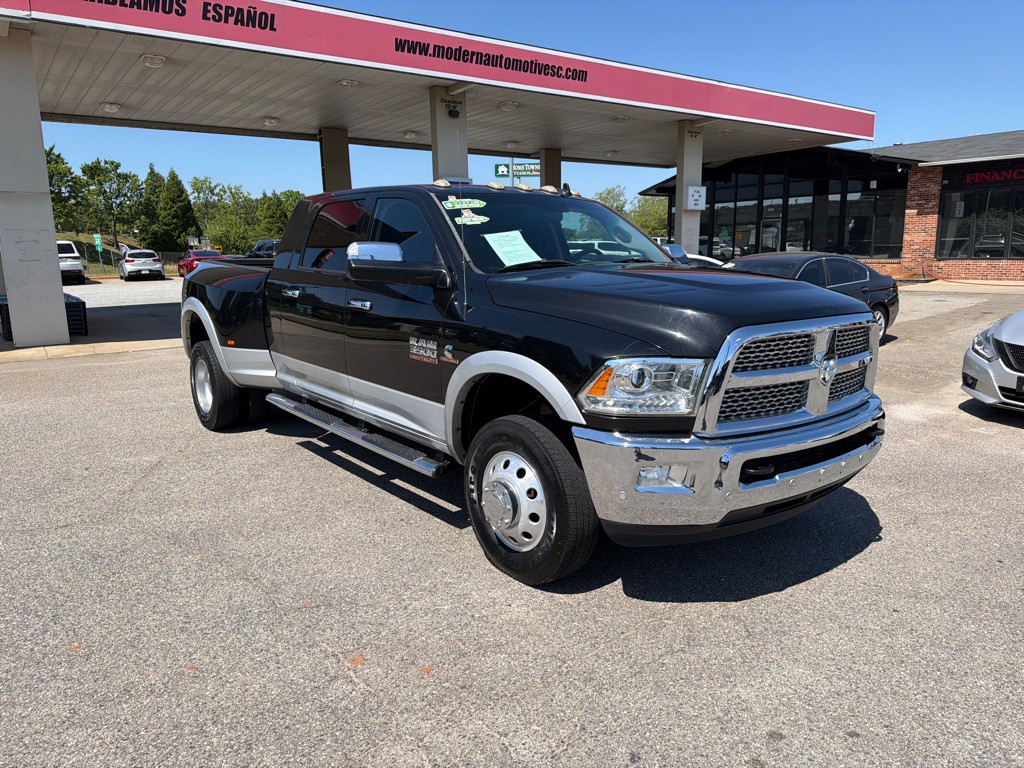 2017 RAM 3500 Image 4