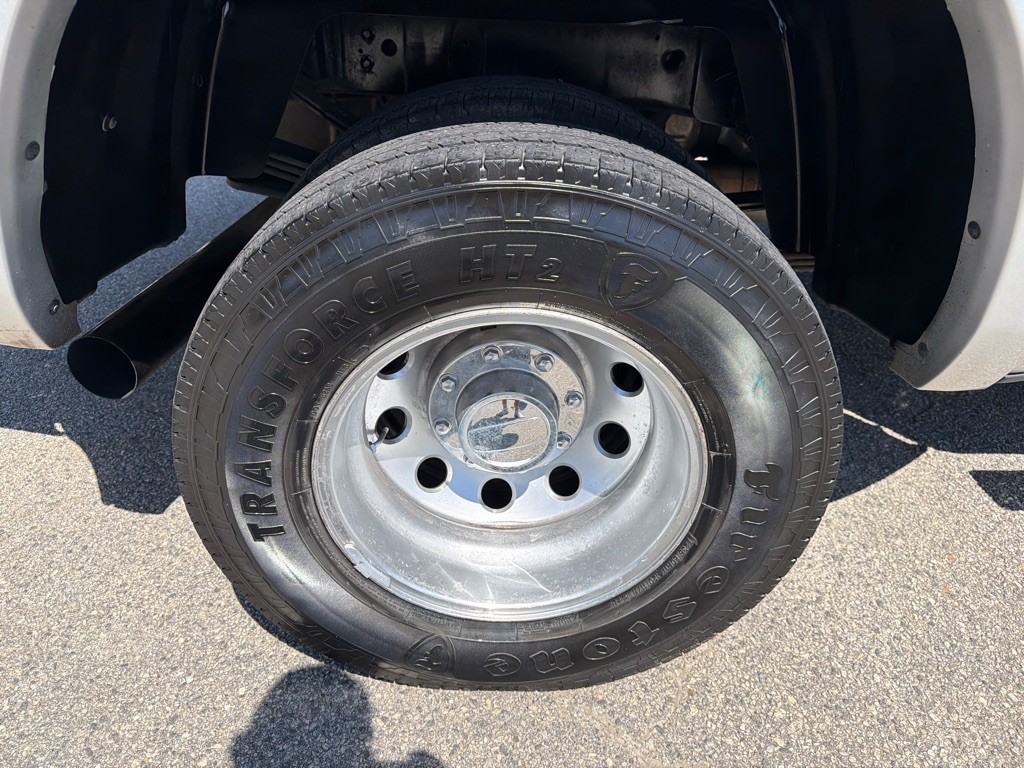 2017 RAM 3500 Image 10