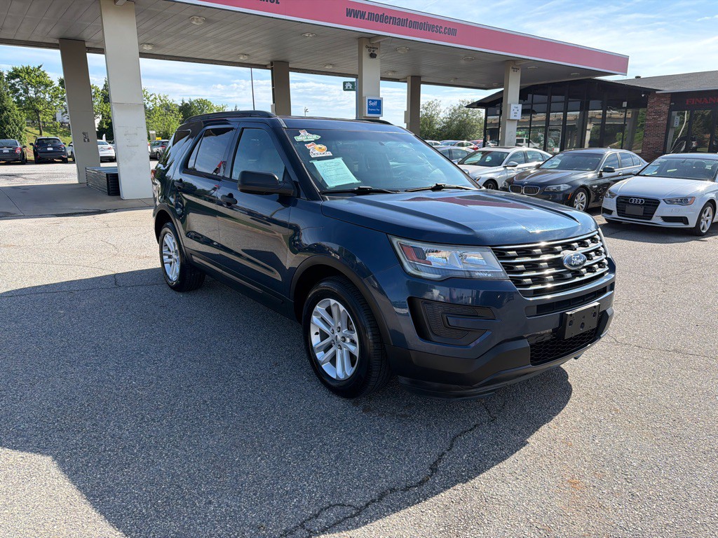2017 Ford Explorer Image 4