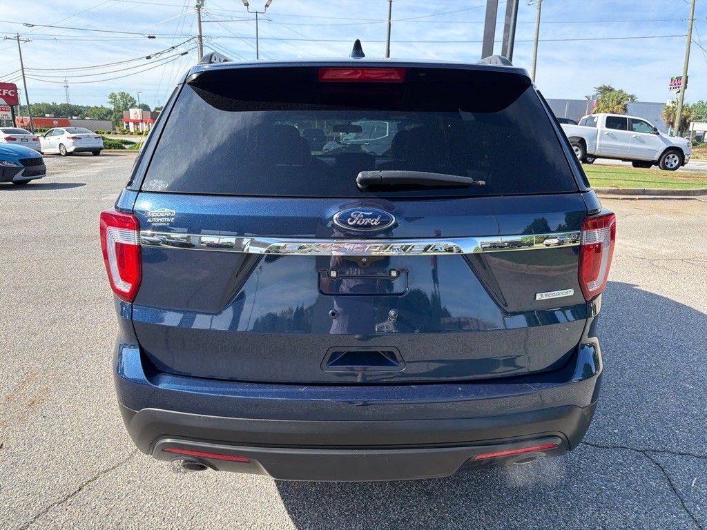 2017 Ford Explorer Image 6