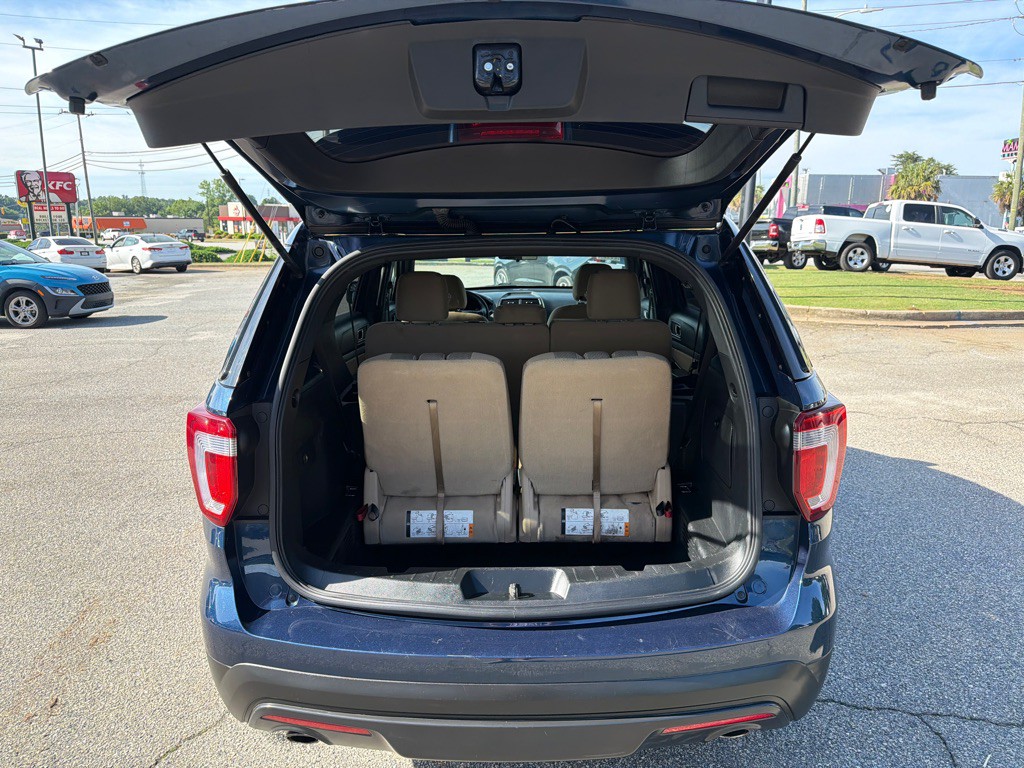 2017 Ford Explorer Image 10
