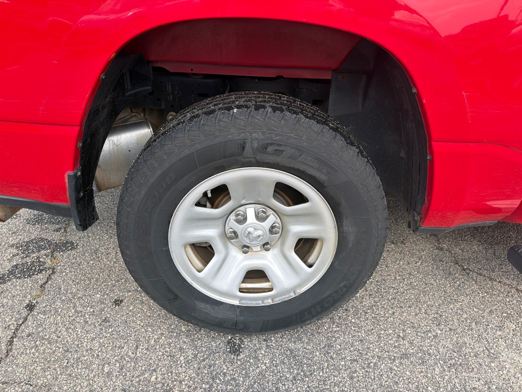 2019 RAM 1500 Image 8