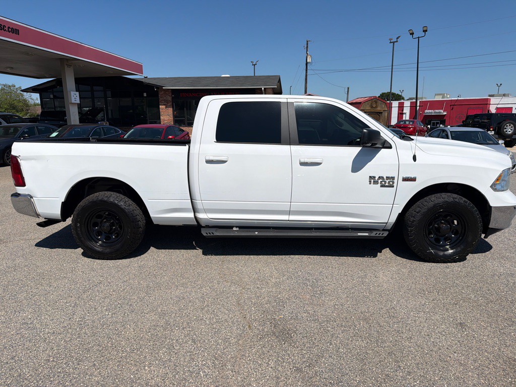 2020 RAM 1500 Image 9
