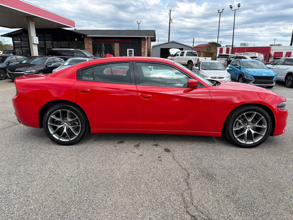 2022 Dodge Charger Image 8