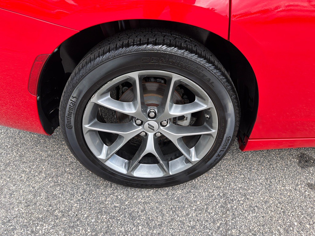 2022 Dodge Charger Image 9