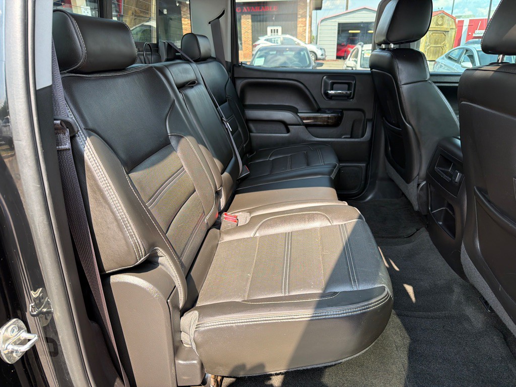 2015 GMC Sierra Image 23