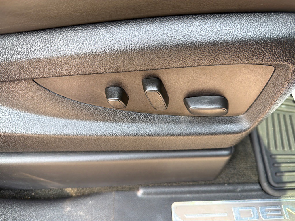 2015 GMC Sierra Image 25
