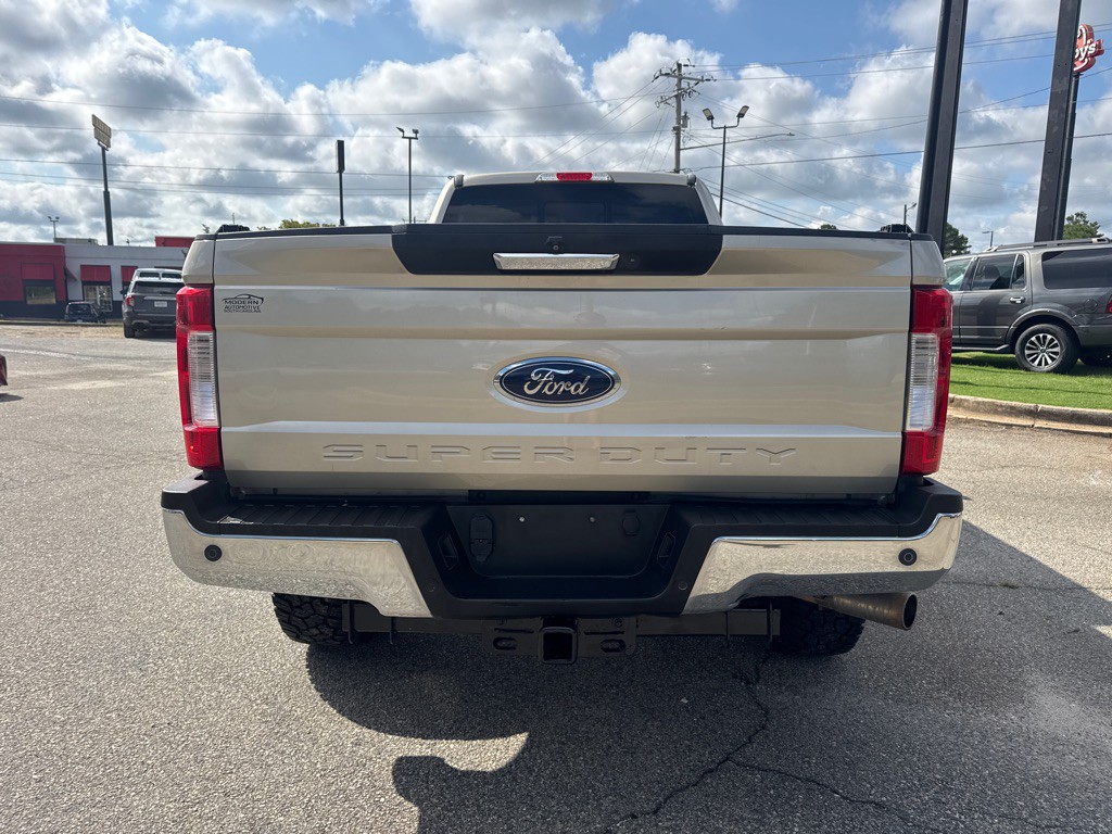 2018 Ford F-250 Image 4