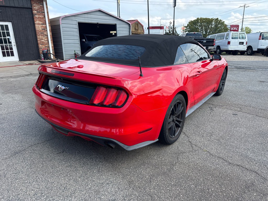 2016 Ford Mustang Image 2