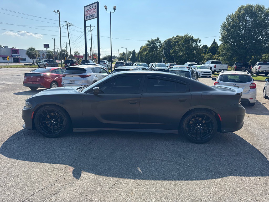 2020 Dodge Charger Image 2
