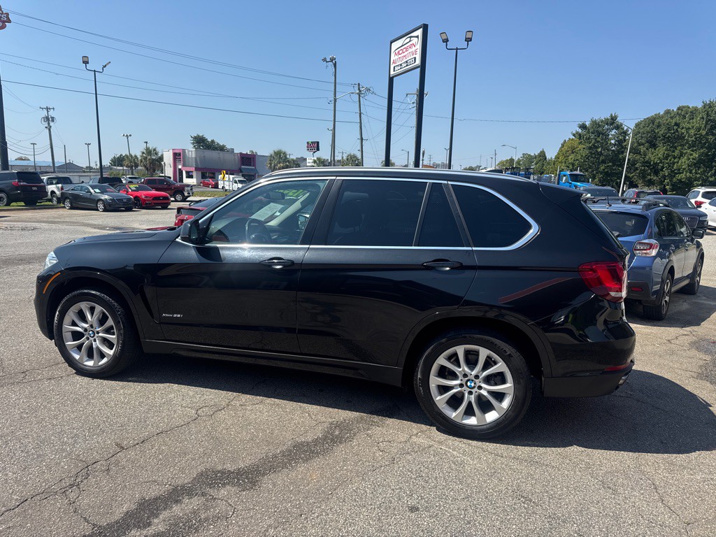 2015 BMW X5 Image 2