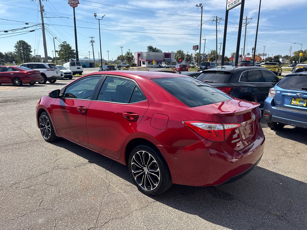 2015 Toyota Corolla Image 3