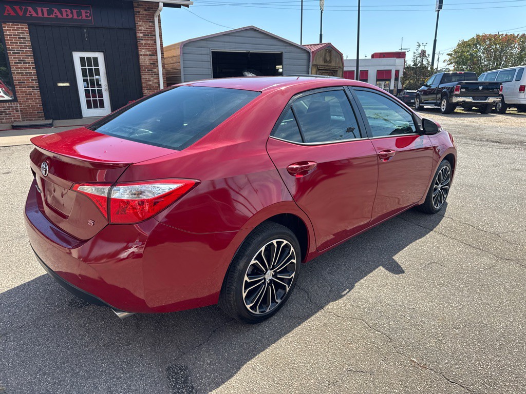 2015 Toyota Corolla Image 5
