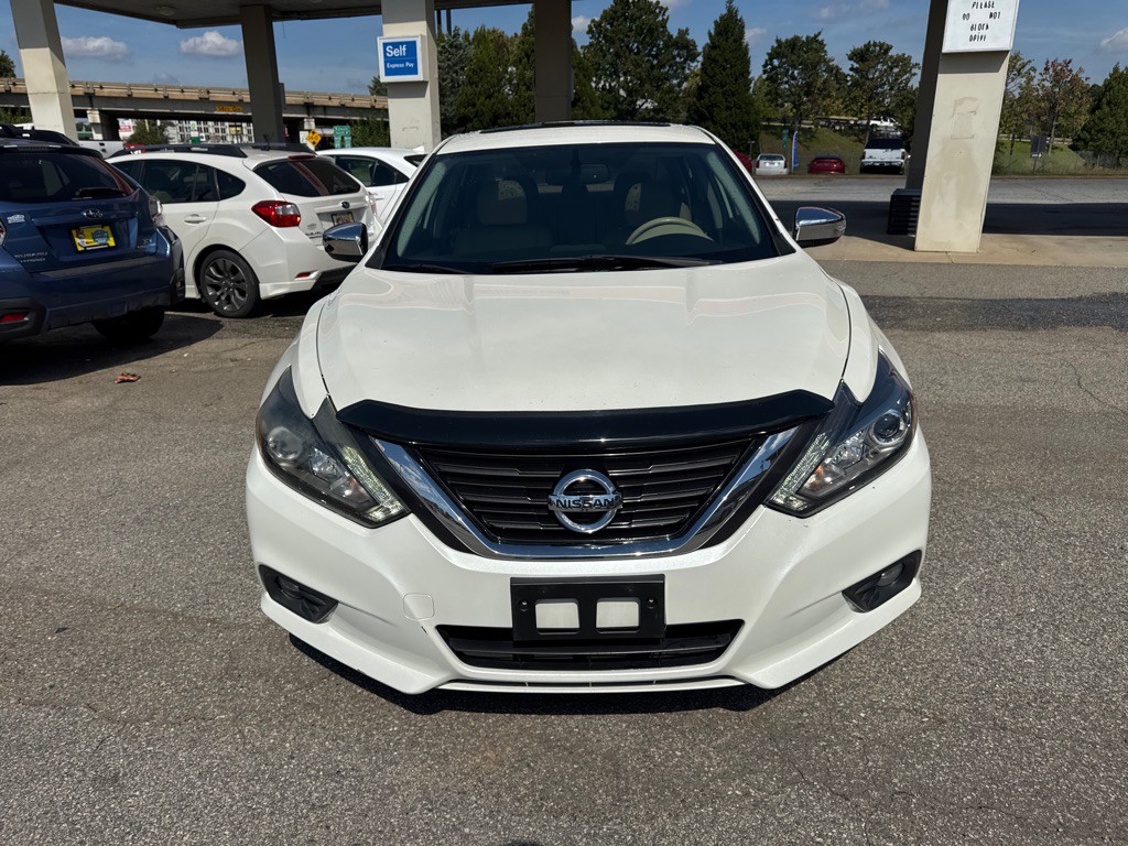 2016 Nissan Altima Image 6