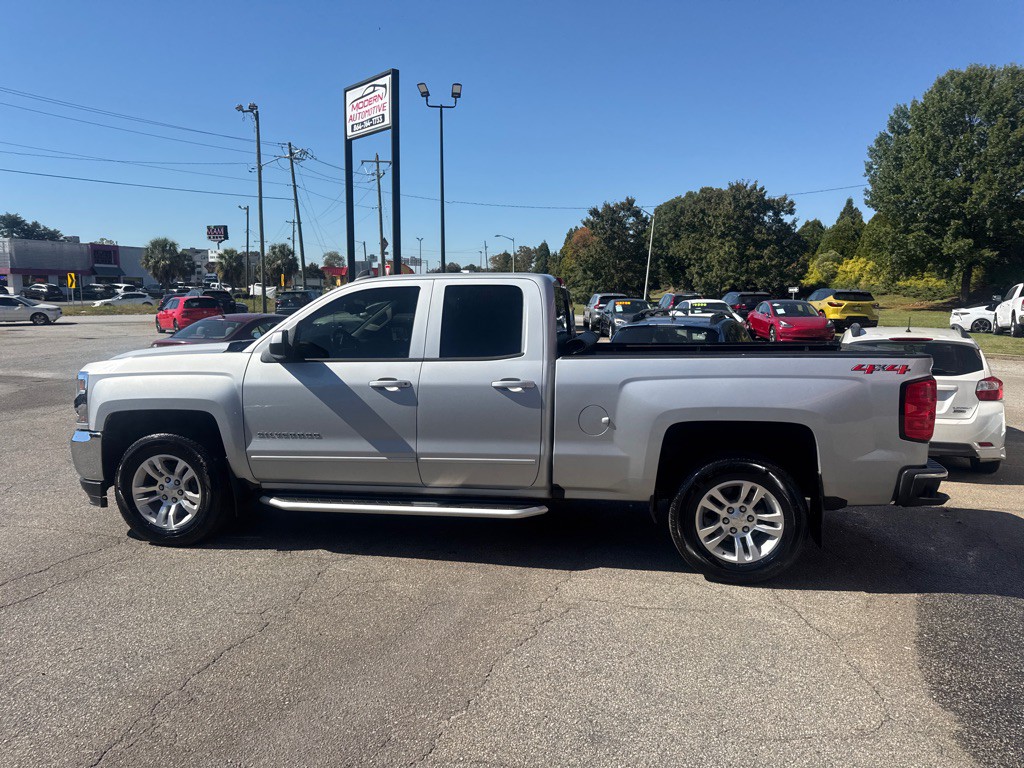 2018 Chevrolet Silverado 1500 Image 2
